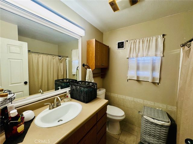 13901 Laverton, Bakersfield, CA 93314