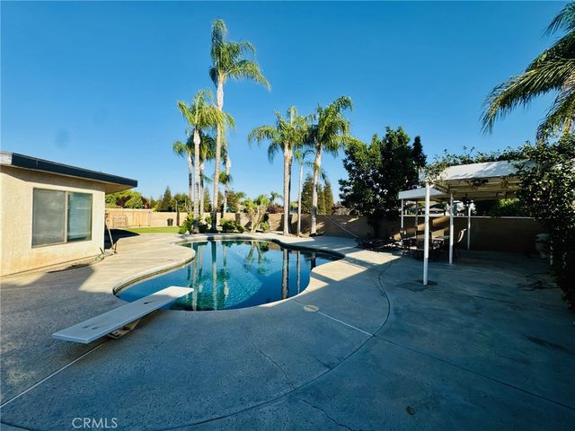 13901 Laverton, Bakersfield, CA 93314
