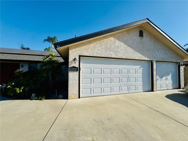 13901 Laverton, Bakersfield, CA 93314