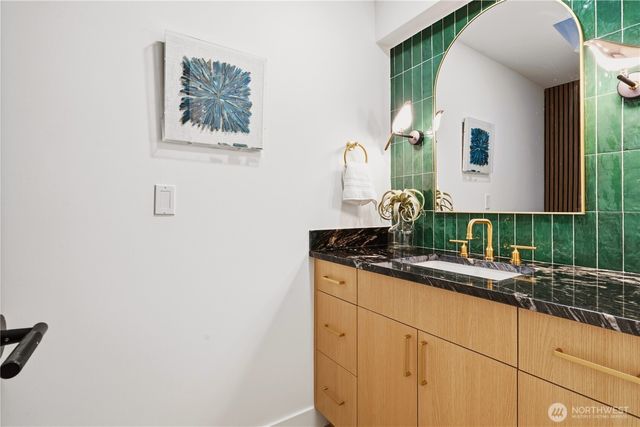 5019 157th Ave SE, Bellevue, WA 98006