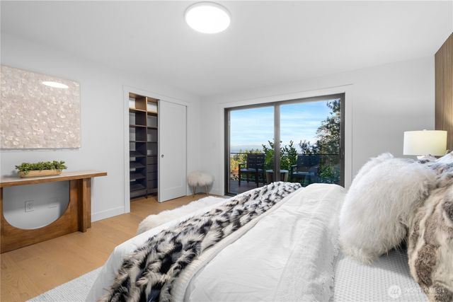 5019 157th Ave SE, Bellevue, WA 98006