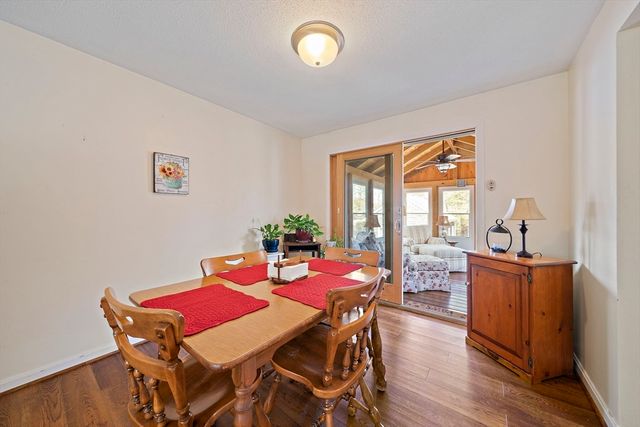 52 Montgomery Dr, Plymouth, MA 02360