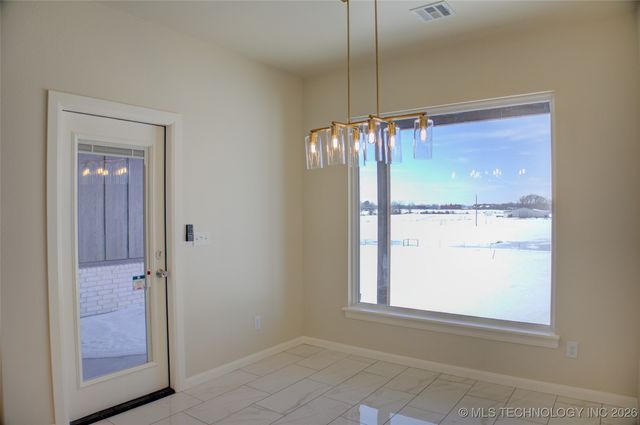 6804 S 337th East Avenue, Broken Arrow, OK 74014