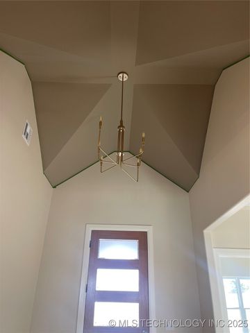 6804 S 337th East Avenue, Broken Arrow, OK 74014