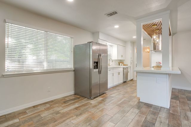 6400 Winn Street, Fort Worth, TX 76133