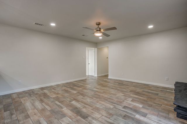6400 Winn Street, Fort Worth, TX 76133