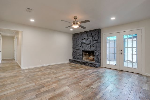 6400 Winn Street, Fort Worth, TX 76133