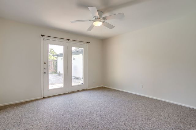 6400 Winn Street, Fort Worth, TX 76133