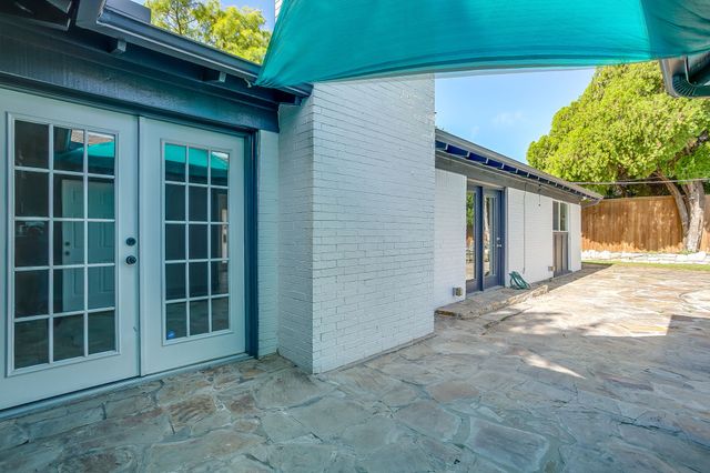 6400 Winn Street, Fort Worth, TX 76133