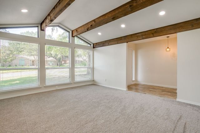 6400 Winn Street, Fort Worth, TX 76133