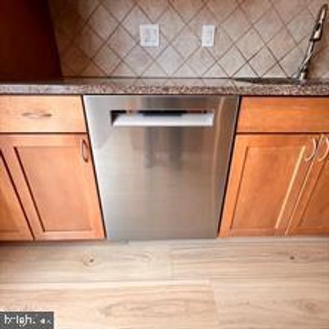 104 QUINCE CIR, Newtown, PA 18940