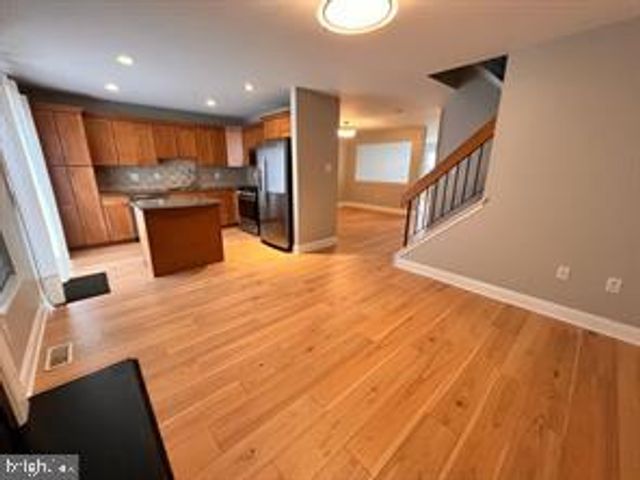 104 QUINCE CIR, Newtown, PA 18940