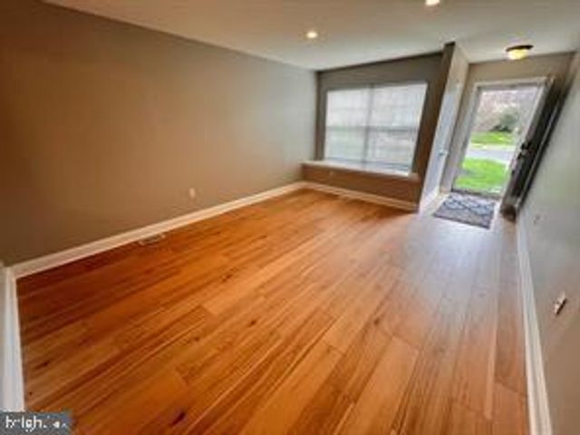 104 QUINCE CIR, Newtown, PA 18940