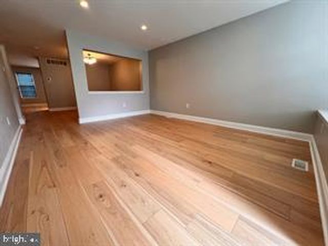 104 QUINCE CIR, Newtown, PA 18940