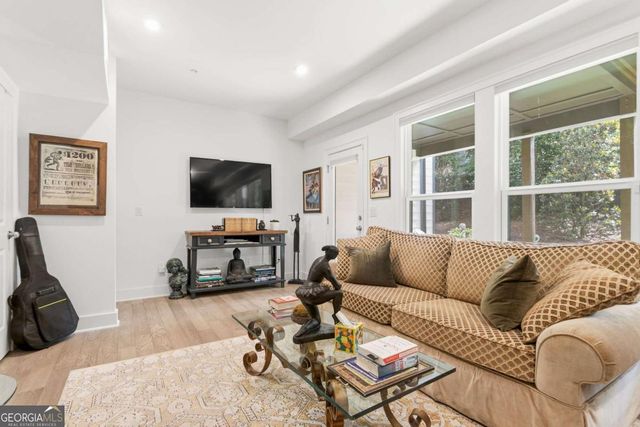 1501 Cobalt Drive NW, Atlanta, GA 30318