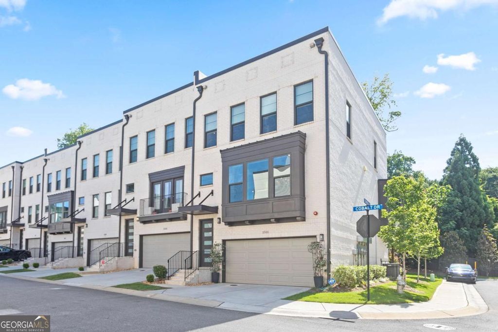 1501 Cobalt Drive NW, Atlanta, GA 30318