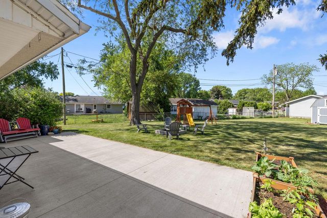 414 11th AVENUE S, Onalaska, WI 54650