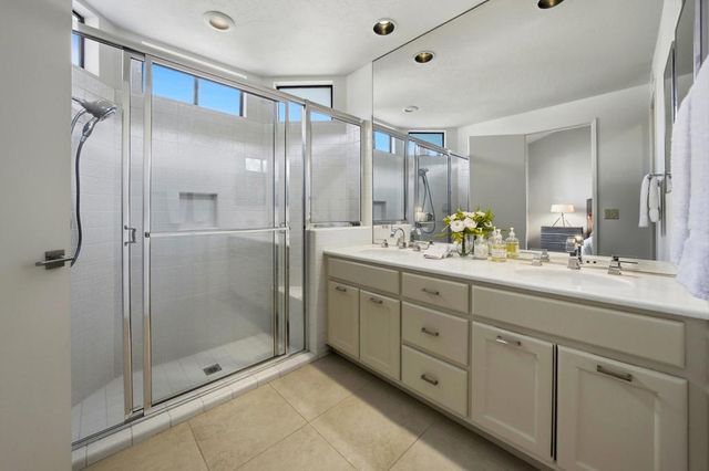 55650 Oaktree, La Quinta, CA 92253