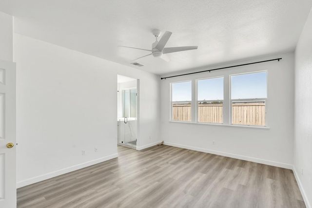 6217 Jefjen Way, Elk Grove, CA 95757