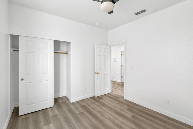 6217 Jefjen Way, Elk Grove, CA 95757