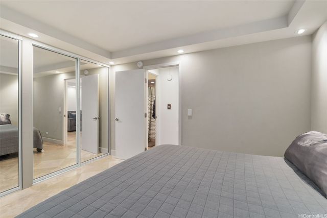 3027 Pualei Circle 204, Honolulu, HI 96815