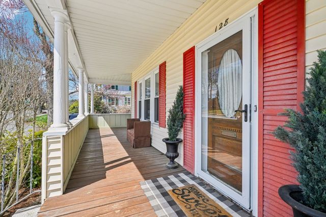 128 East Street, Methuen, MA 01844