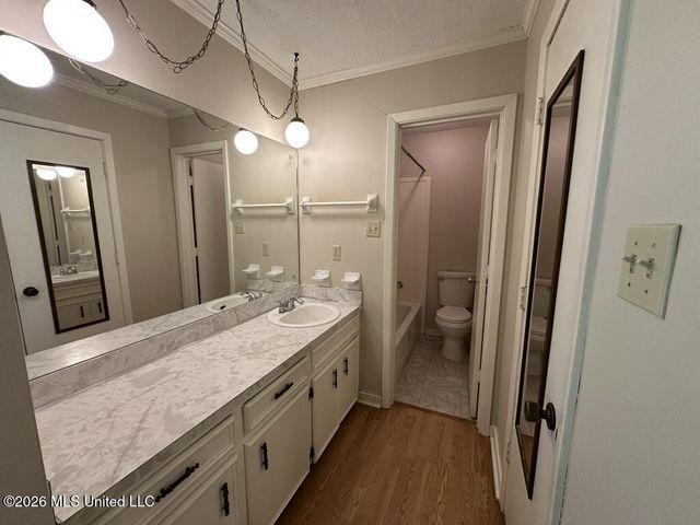 232 Forest Valley Drive, Jackson, MS 39212