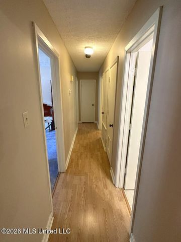 232 Forest Valley Drive, Jackson, MS 39212