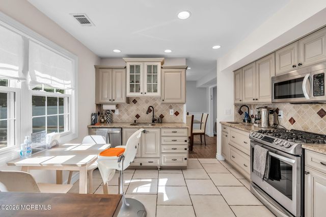2324 Woodland Road, Manchester, NJ 08759