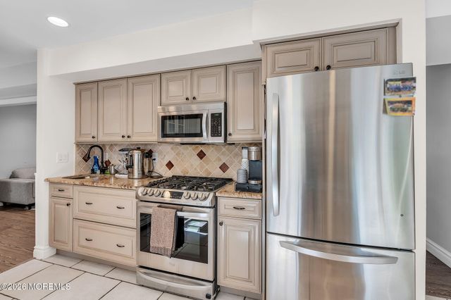 2324 Woodland Road, Manchester, NJ 08759