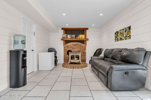 2324 Woodland Road, Manchester, NJ 08759
