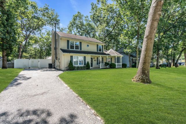 2324 Woodland Road, Manchester, NJ 08759