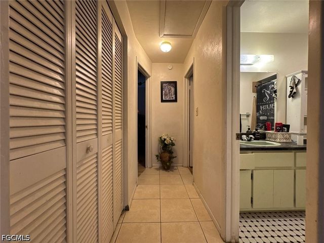 320 Inwood AVE S, Lehigh Acres, FL 33936