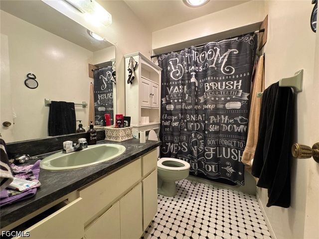 320 Inwood AVE S, Lehigh Acres, FL 33936