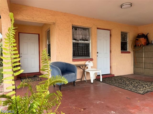 320 Inwood AVE S, Lehigh Acres, FL 33936