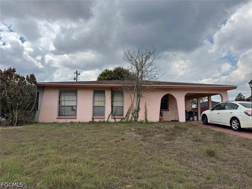 320 Inwood AVE S, Lehigh Acres, FL 33936