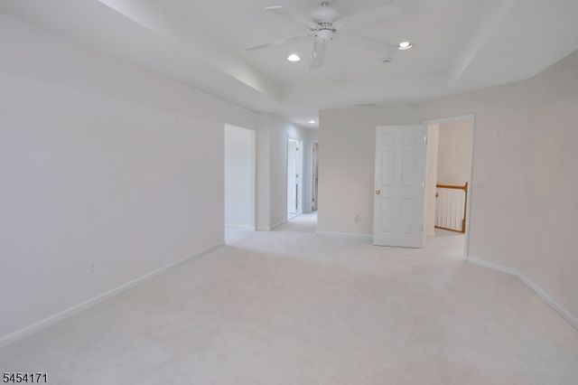 5 Alvamar Ct, Montgomery Twp., NJ 08558