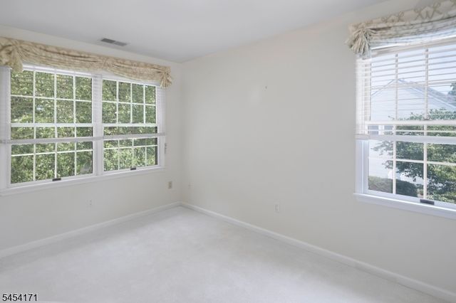 5 Alvamar Ct, Montgomery Twp., NJ 08558