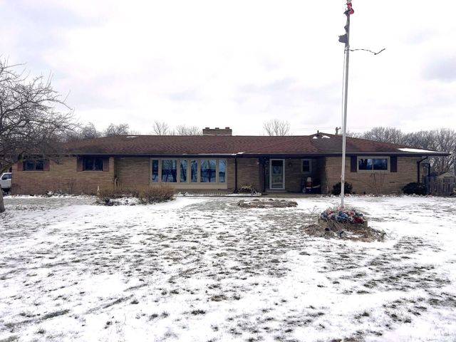 2590 S Morrice Road, Owosso, MI 48867