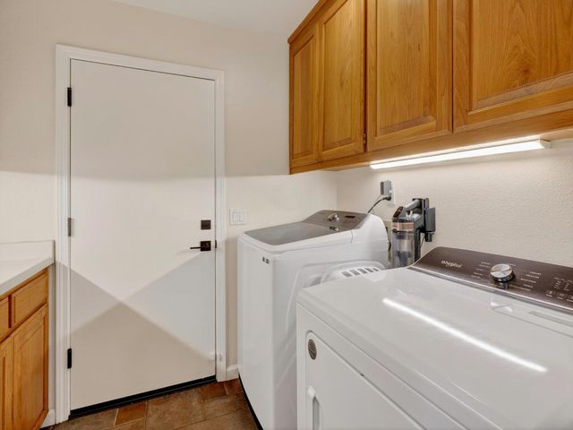 2728 Emerald Bay Dr, Davis, CA 95618