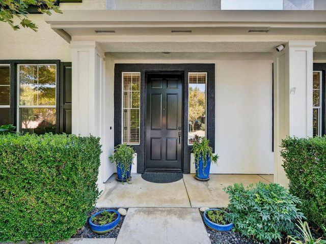 2728 Emerald Bay Dr, Davis, CA 95618