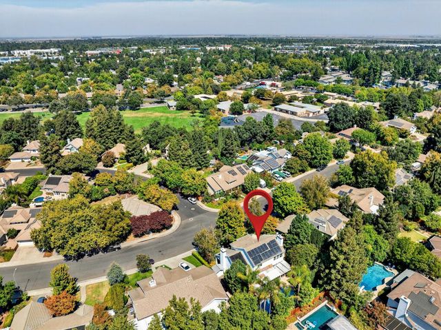 2728 Emerald Bay Dr, Davis, CA 95618
