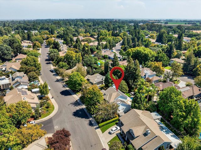 2728 Emerald Bay Dr, Davis, CA 95618