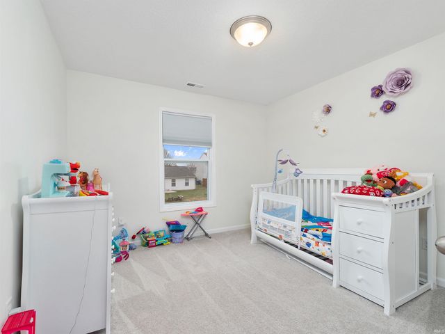 3823 Sun Stone Way, New Haven, IN 46774