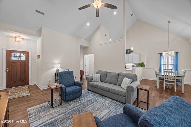 142 Grantham Place, New Bern, NC 28560