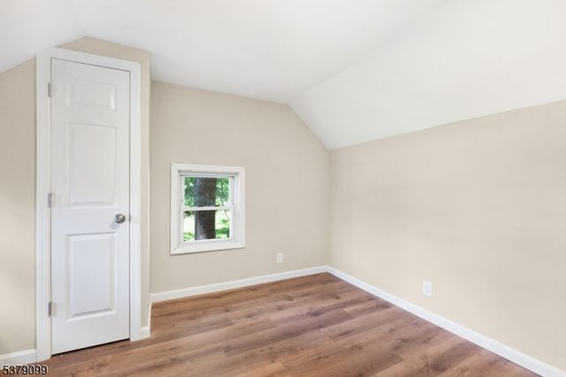 72 Koclas Dr, Netcong Boro, NJ 07857