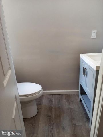 210 N WANAMAKER ST, Philadelphia, PA 19139