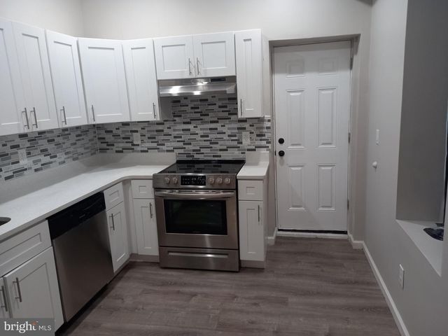 210 N WANAMAKER ST, Philadelphia, PA 19139