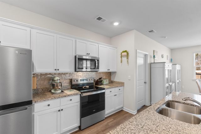 147 Cassina Dr., Longs, SC 29568