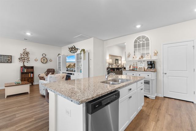 147 Cassina Dr., Longs, SC 29568